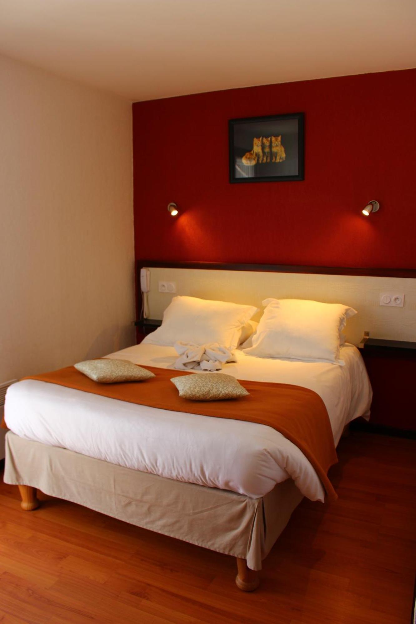Hotel Les Gabarres Tour-de-Faure Rom bilde