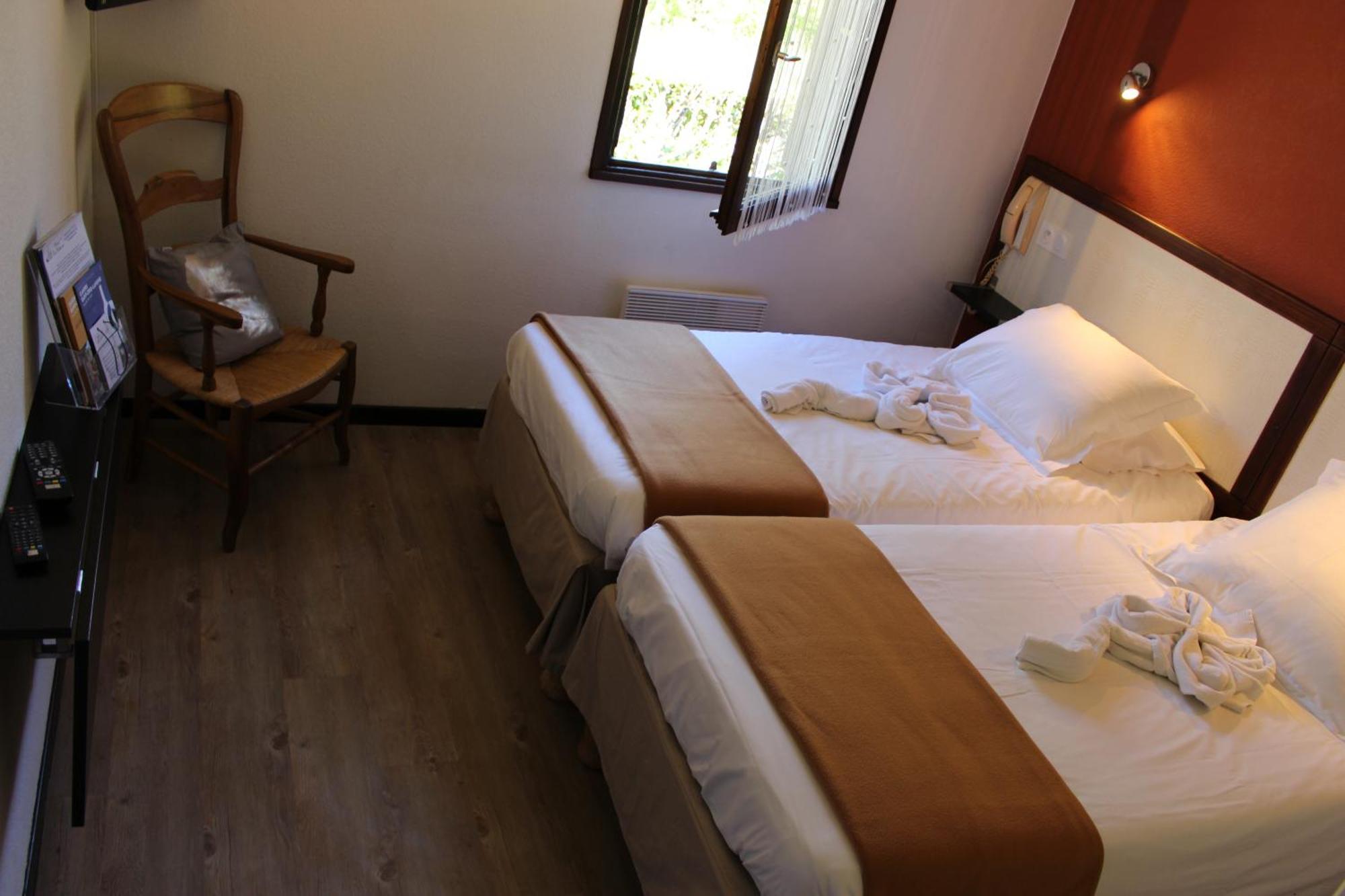 Hotel Les Gabarres Tour-de-Faure Rom bilde