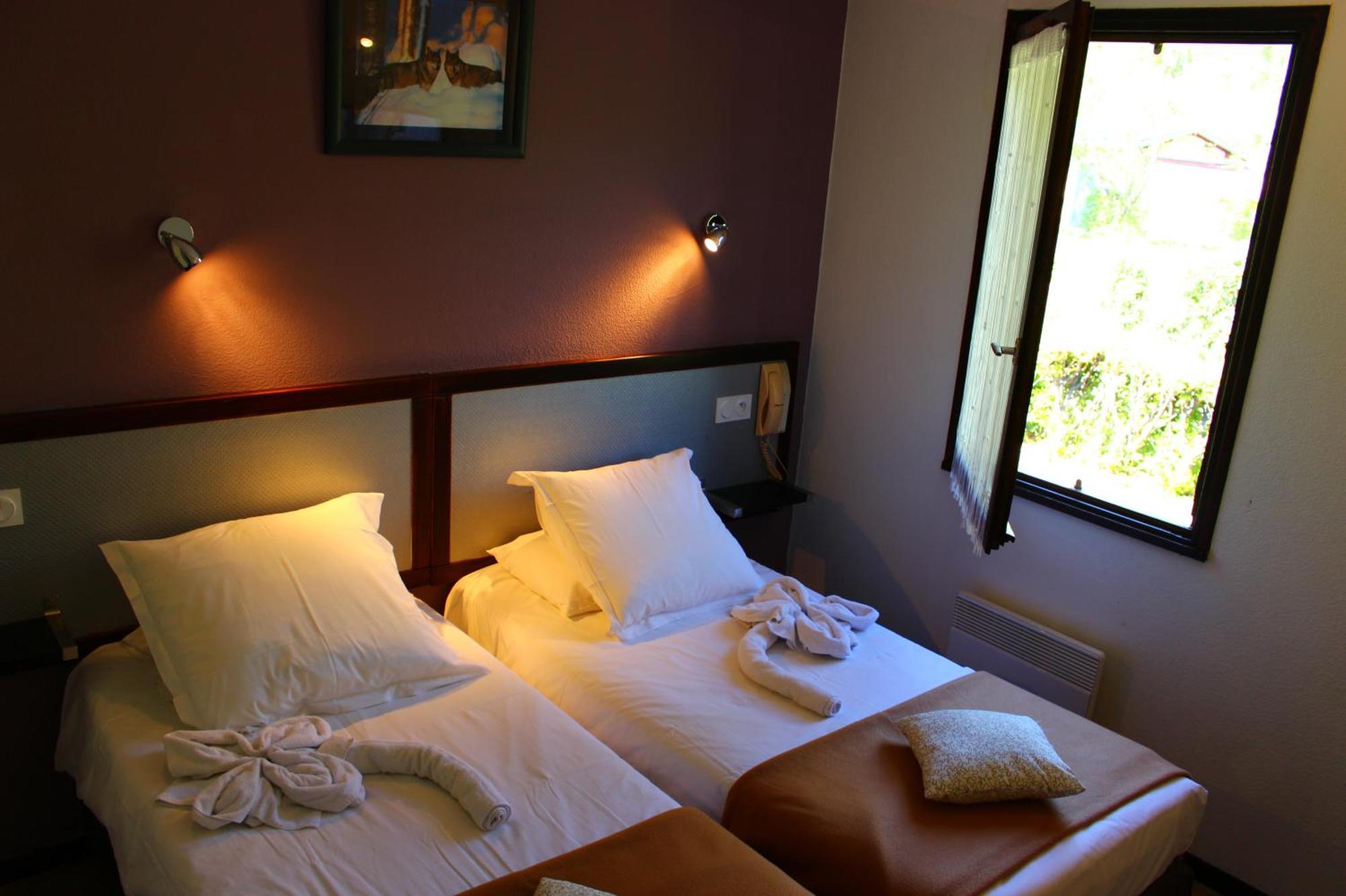 Hotel Les Gabarres Tour-de-Faure Rom bilde