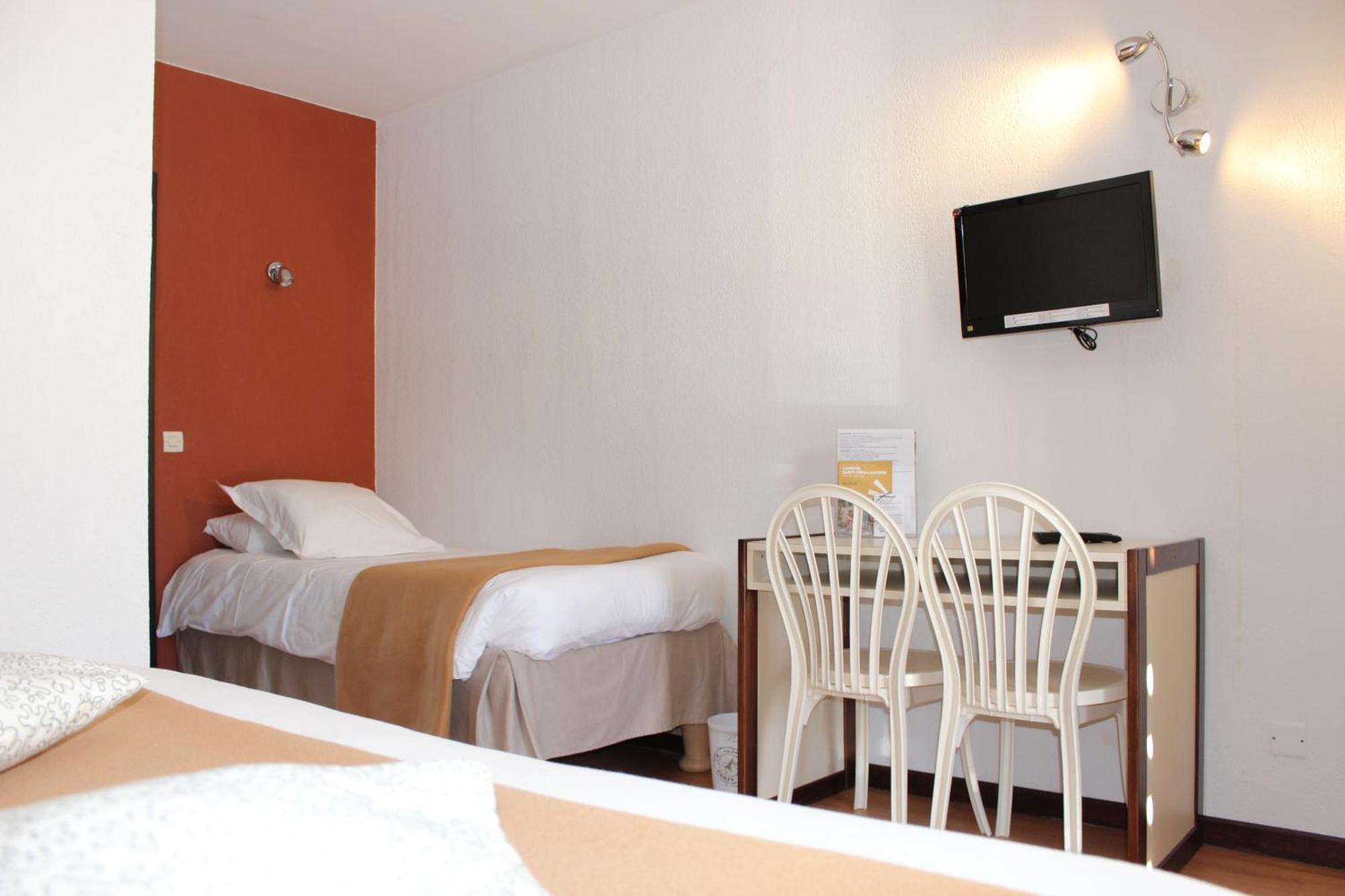 Hotel Les Gabarres Tour-de-Faure Eksteriør bilde