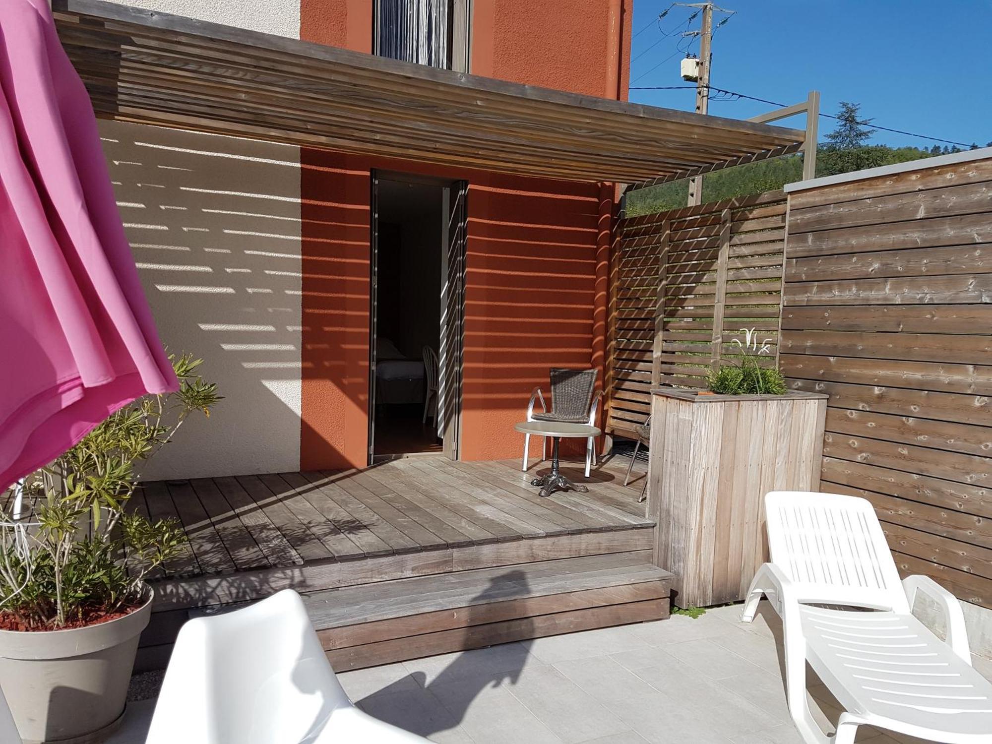 Hotel Les Gabarres Tour-de-Faure Rom bilde