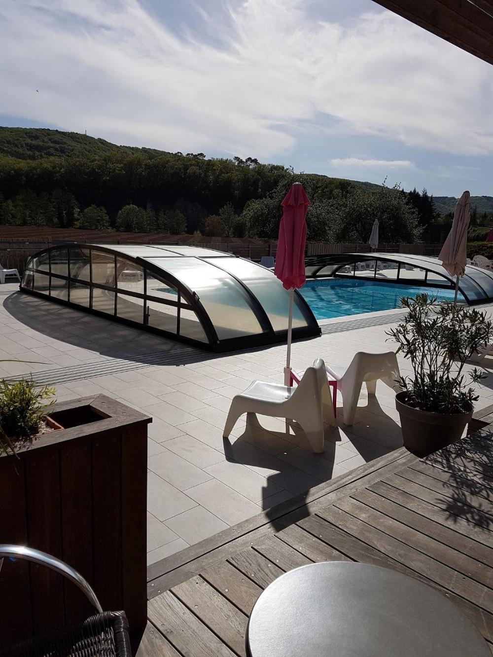 Hotel Les Gabarres Tour-de-Faure Rom bilde